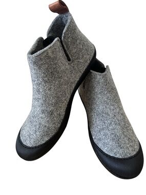Huckberry Greys  wool  Slip-On Ankle slipper boots